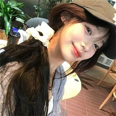 照片的她榜单封面