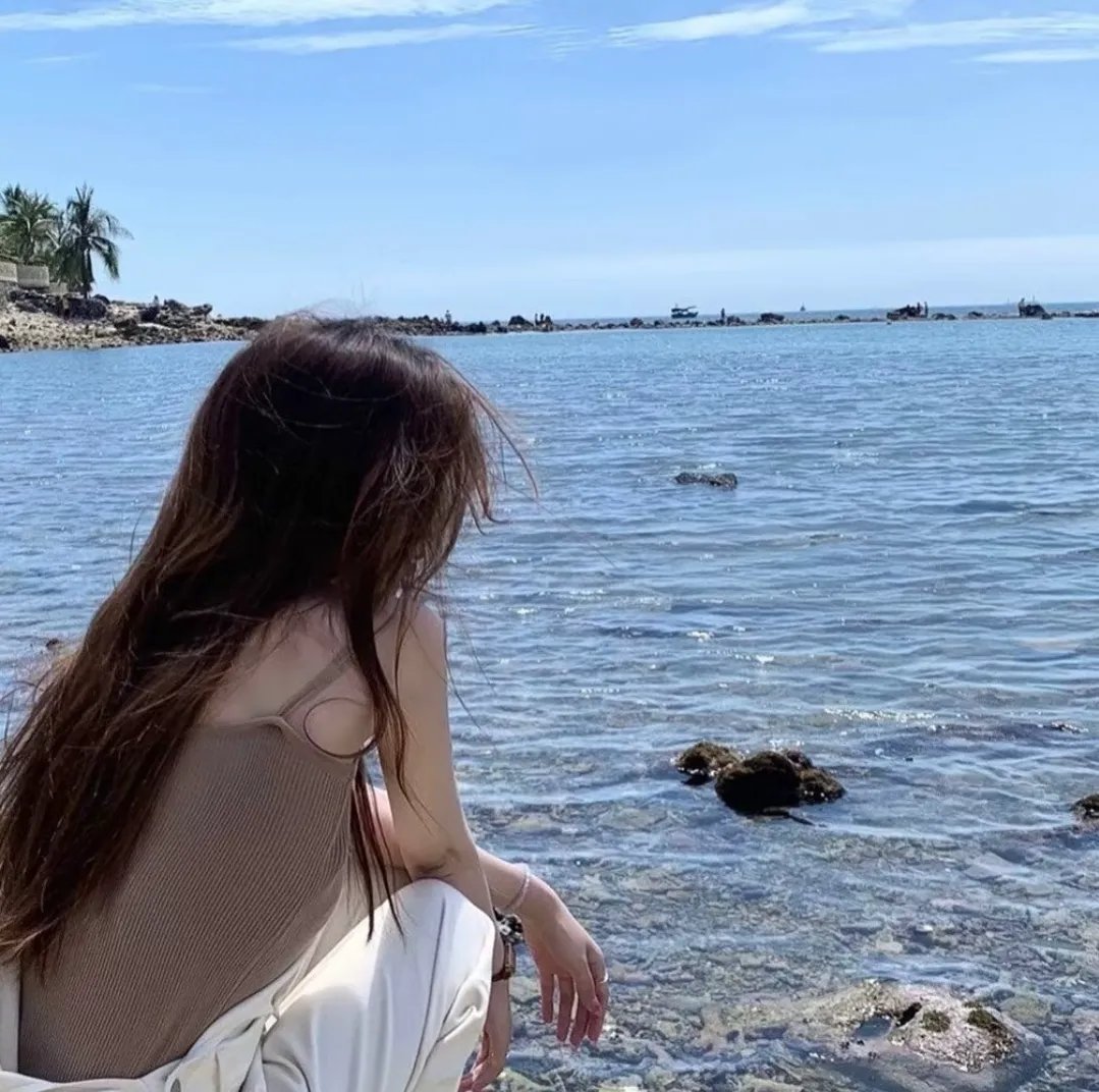 巫毒少女高清封面